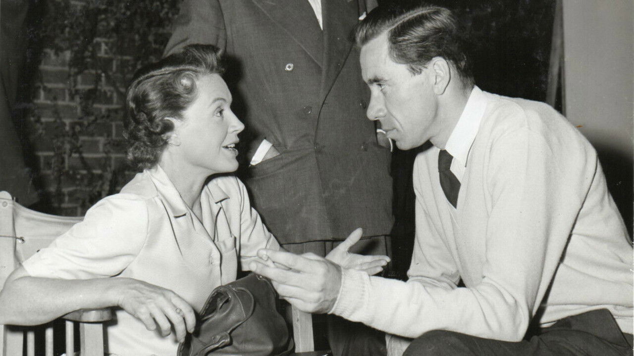 Lojërat Erotike të Një Familje Respektabile backdrop