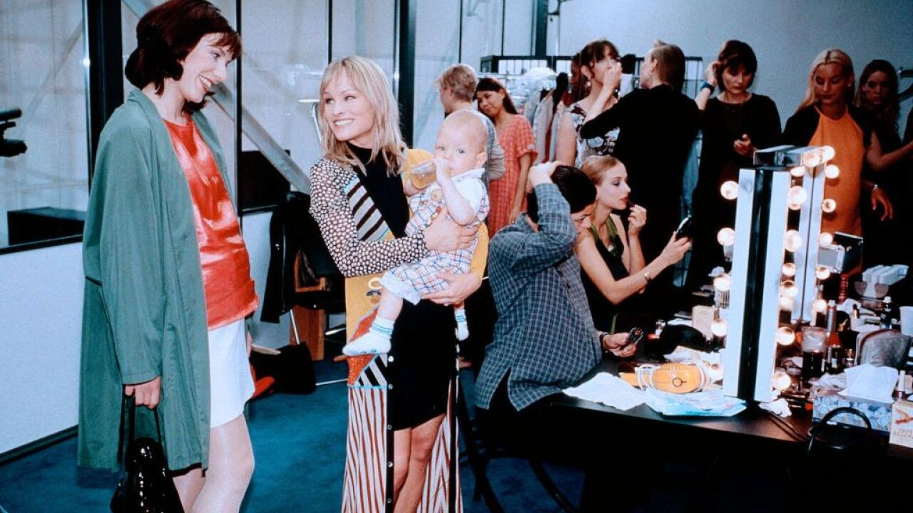 Nëse Ti S'je Këtu backdrop