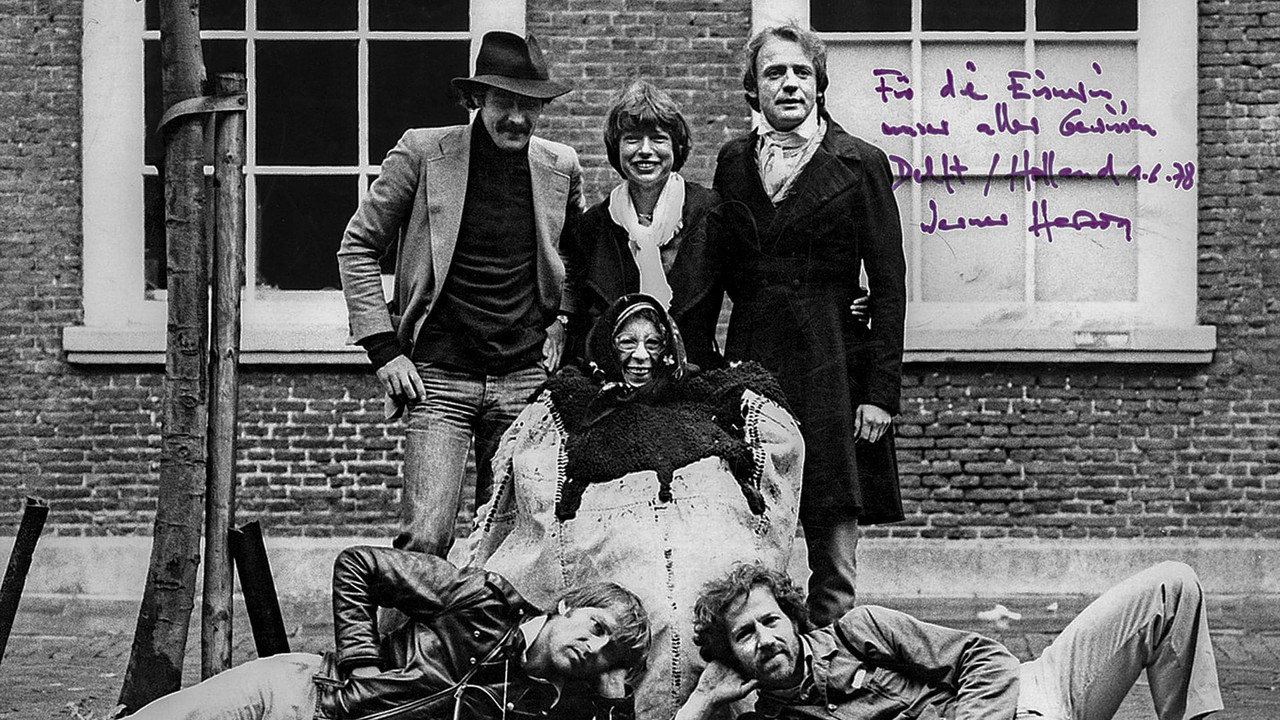 Legjioni i Huaj backdrop