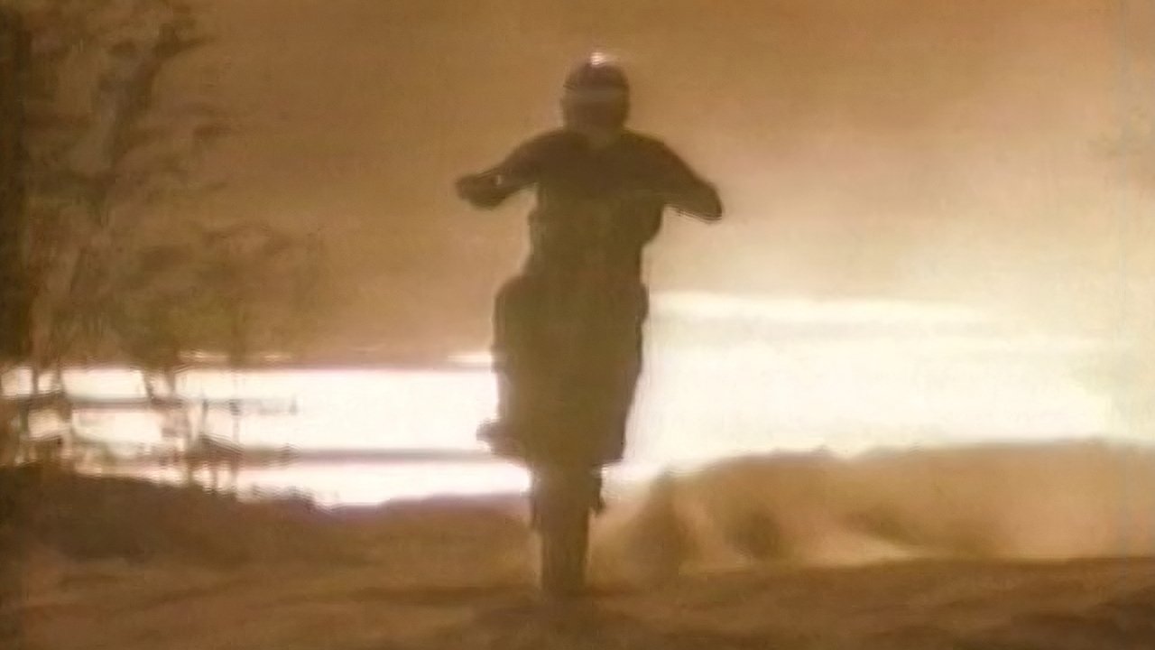 Ai të sheh kur je duke fjetur backdrop