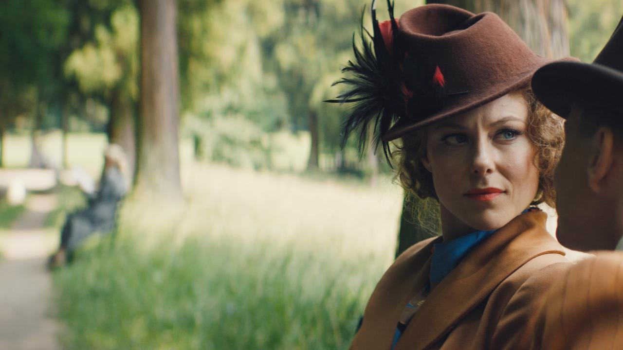 Arti i Mendimit Negativ backdrop