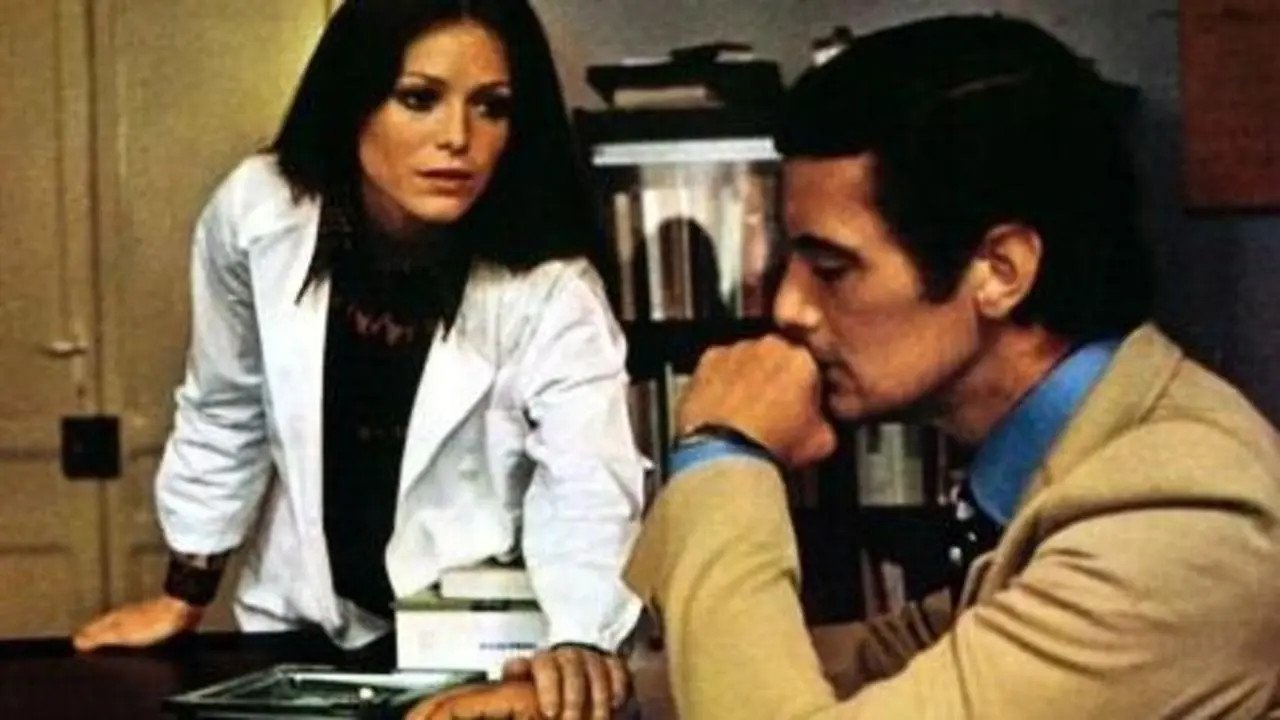 Njeriu nga Mali i Muzikës backdrop