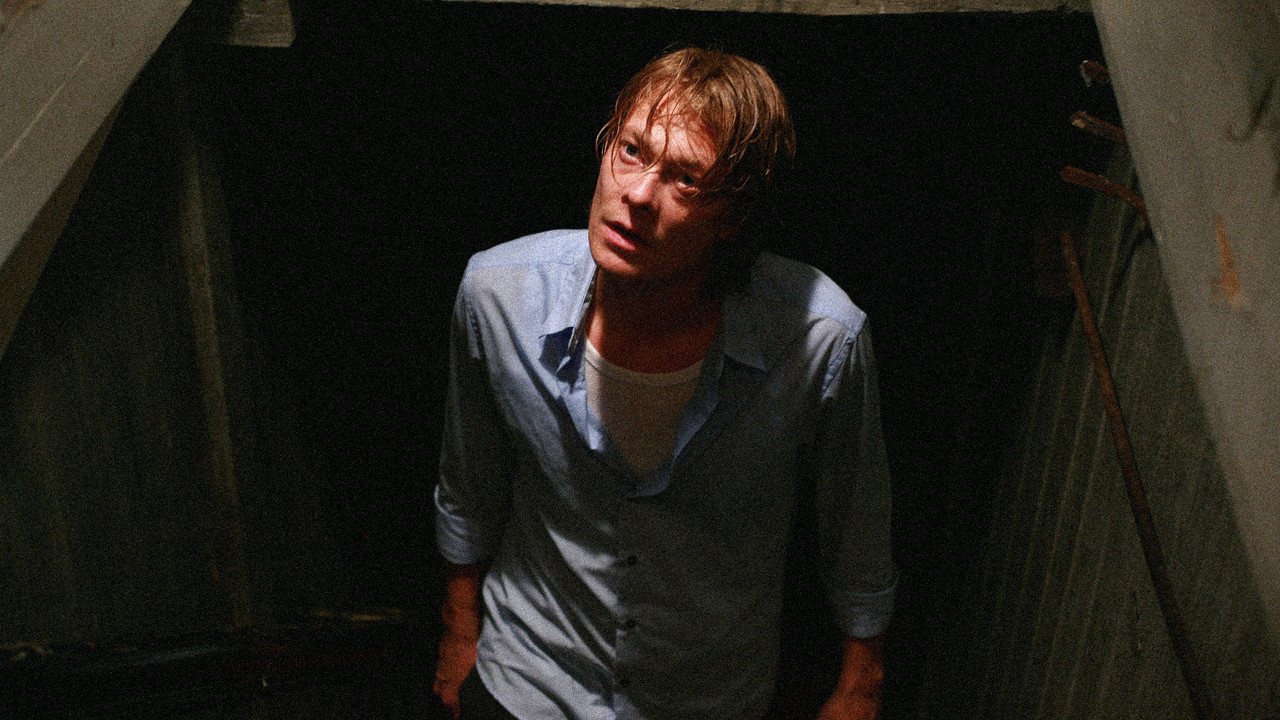 Zoti 3 Minuta backdrop