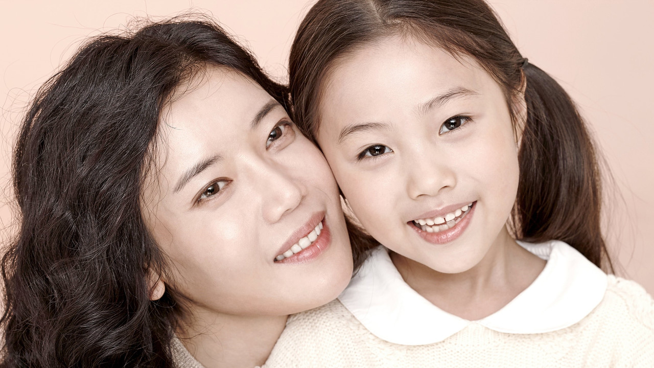 Kavalierët e Mrekullueshëm backdrop