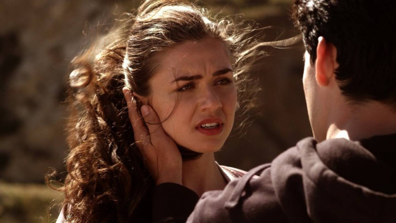 Fëmijët e Mençur backdrop