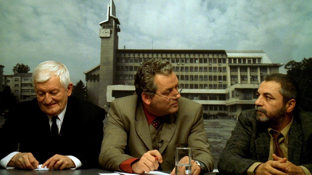 Nëntë Mbretëresha backdrop