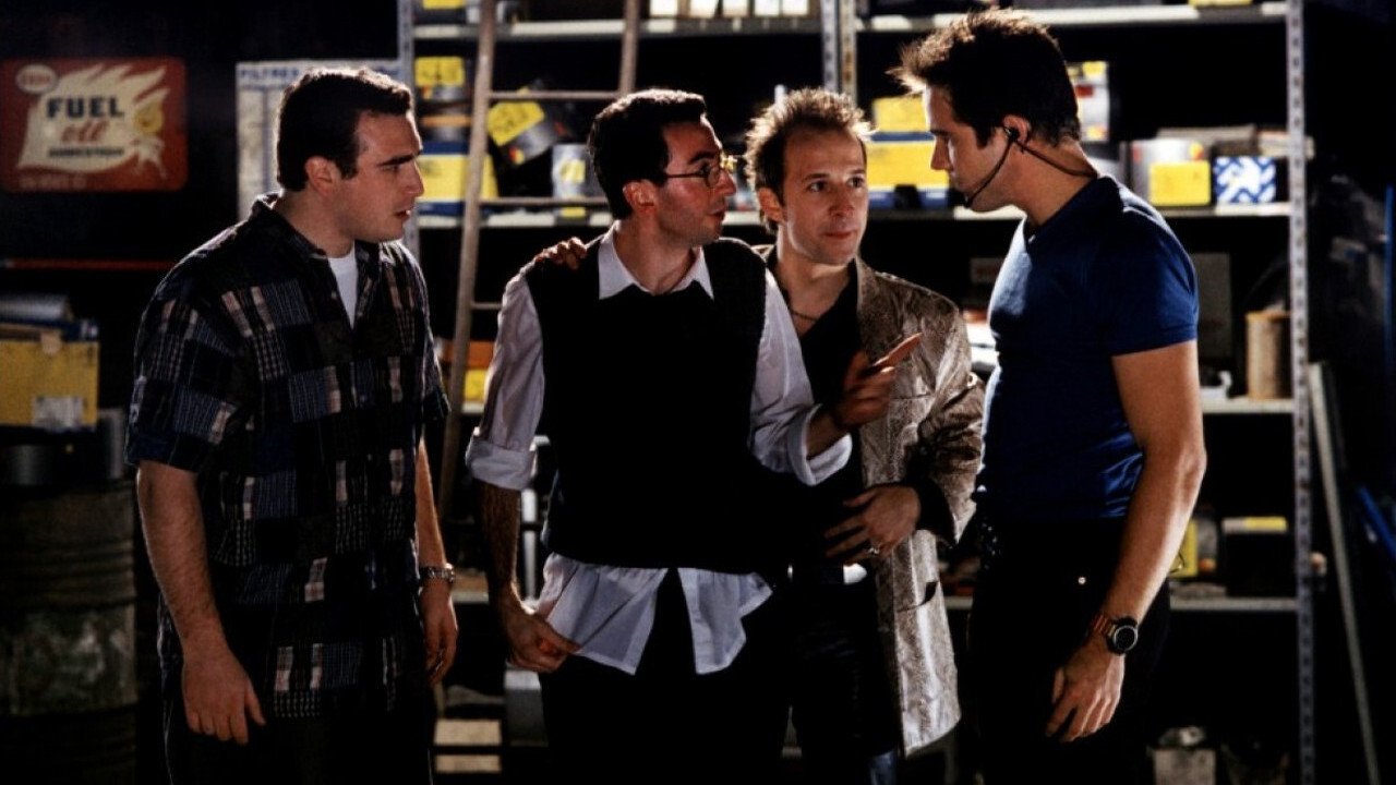 Grafesha e Zhveshur backdrop