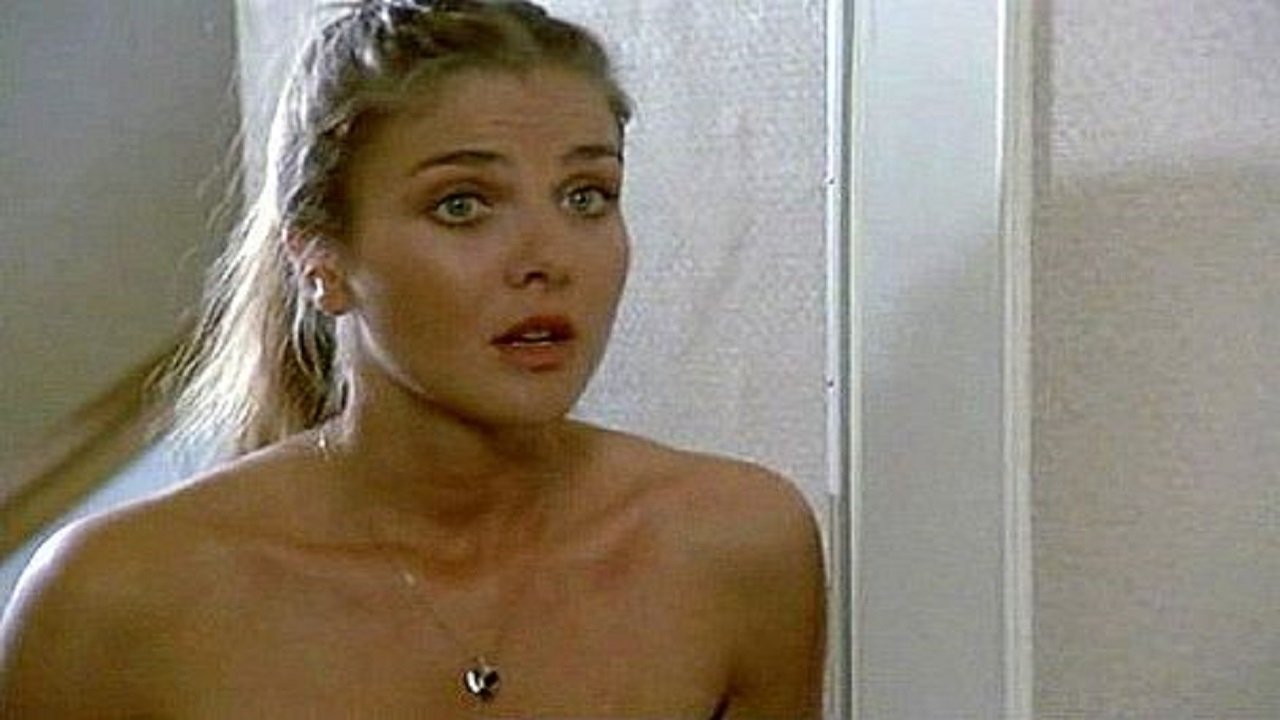 Mbretëreshat që Kërcejnë: Rebelimi në Cafeterinë e Compton-it backdrop