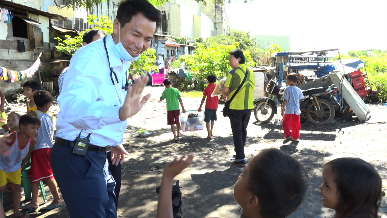 Lëkundëse backdrop