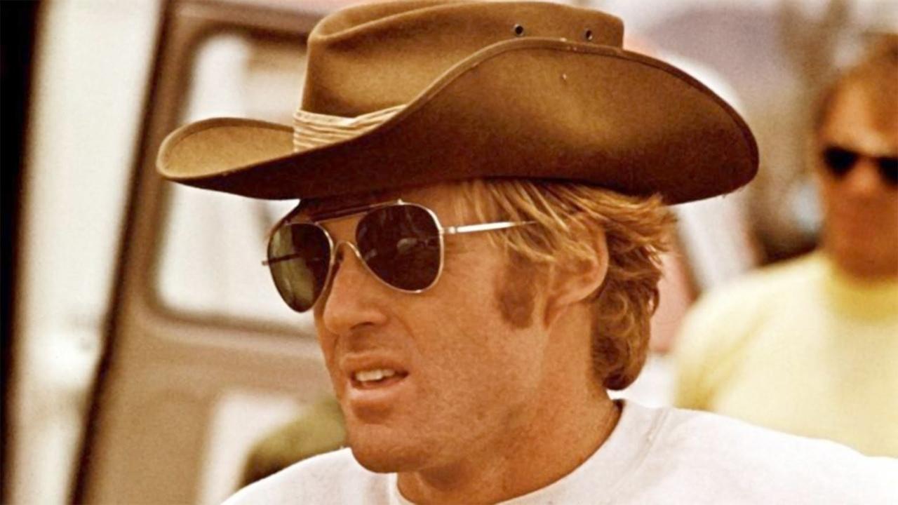 Foo Fighters - Garage Tour backdrop