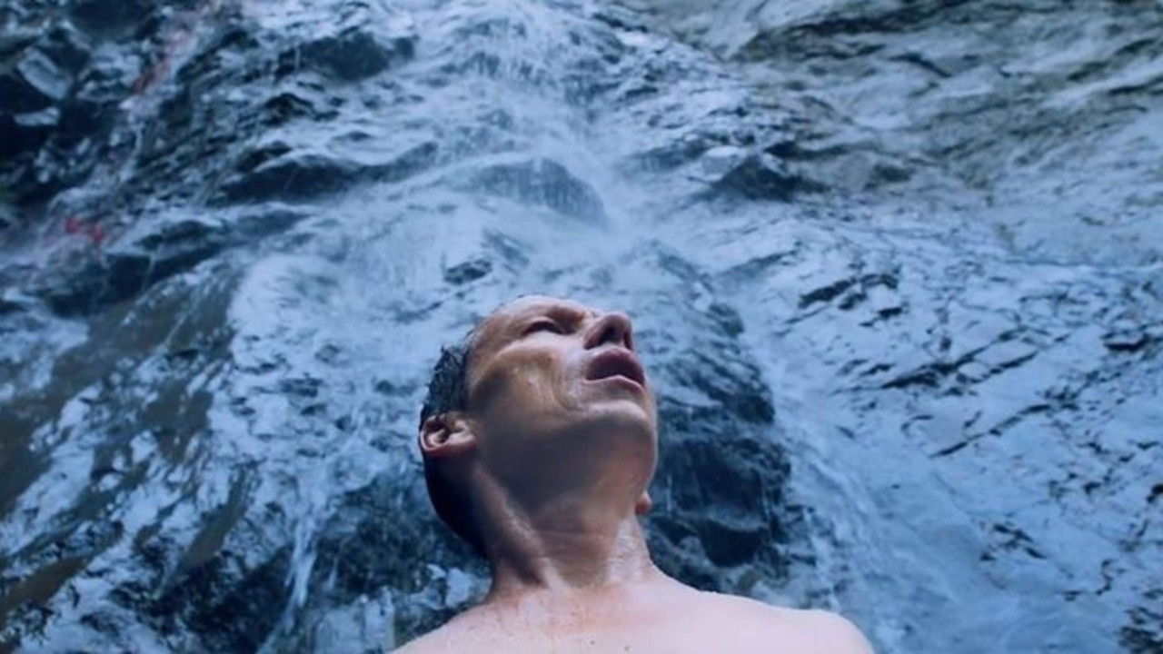 Manuali për Vajzat e Mërzitura backdrop