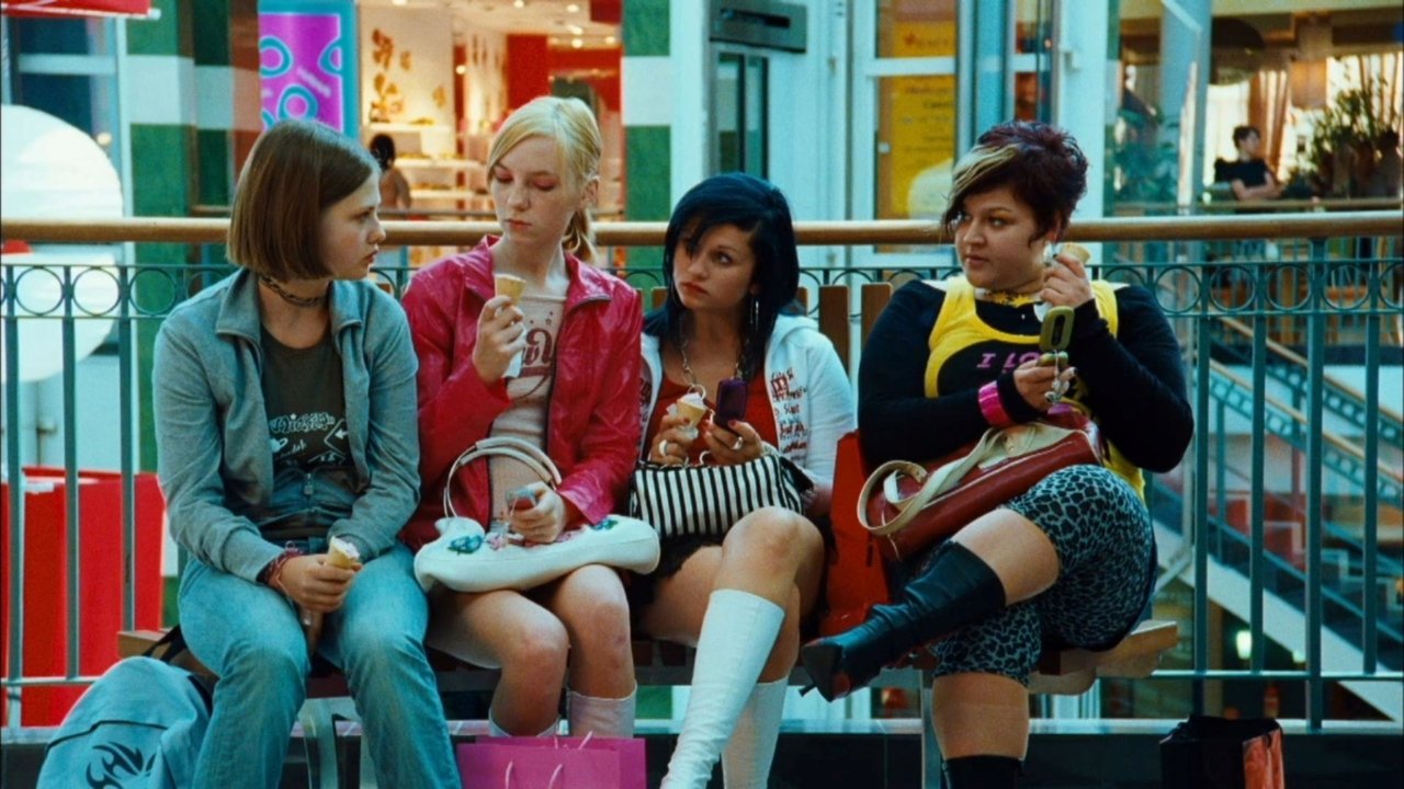 Miqtë e Zotit: Një udhëtim me makinë me Alexandra Pelosi backdrop