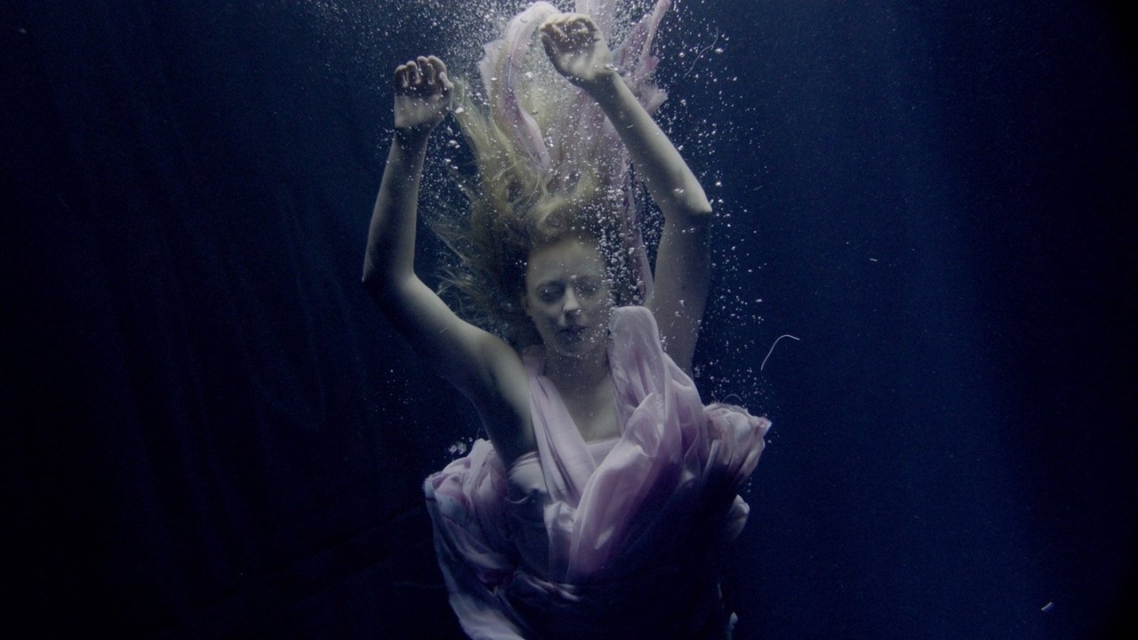 Unë gjatë ditës, ti gjatë natës backdrop