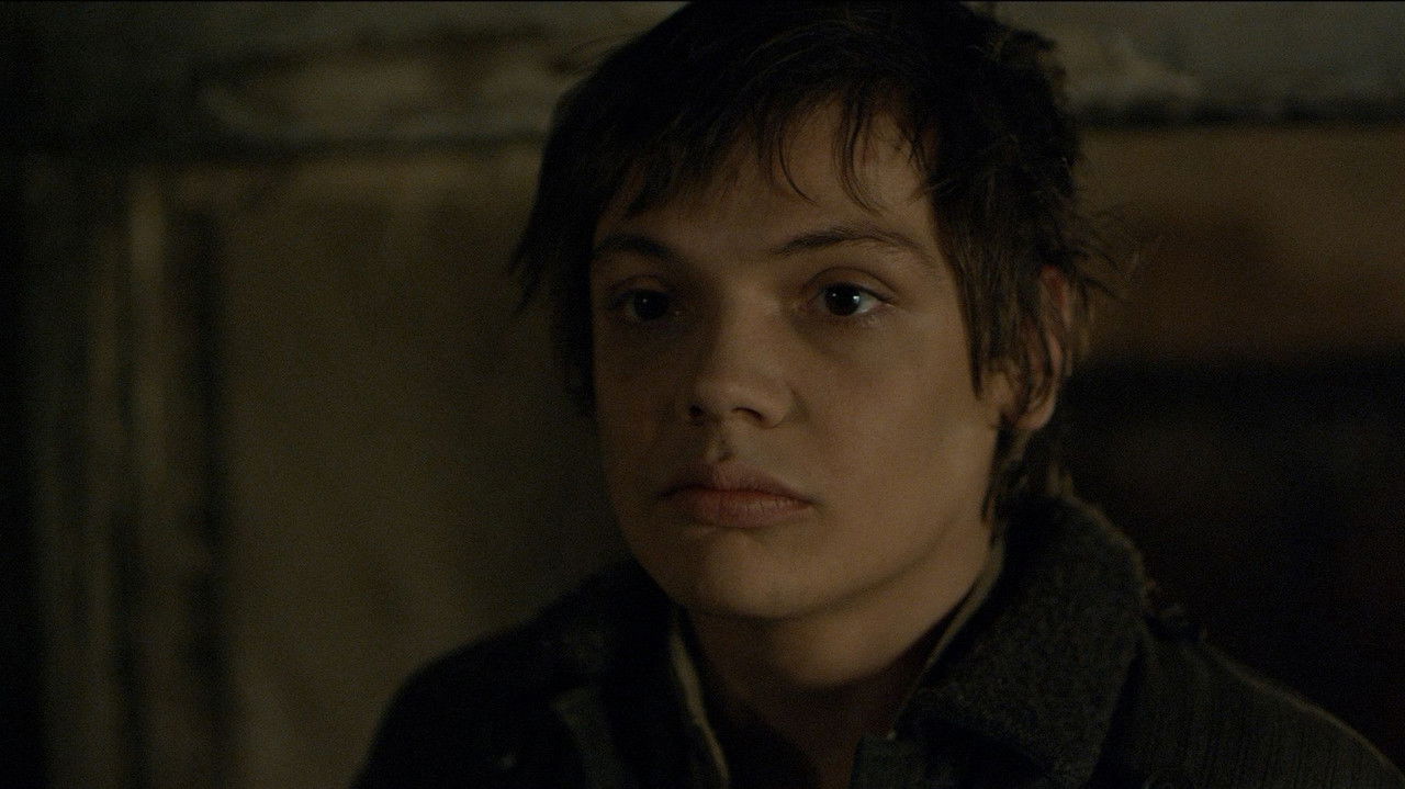 Ujku i Vetmuar backdrop