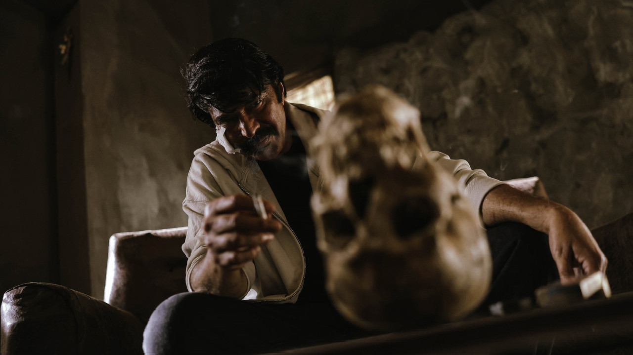 Syri i Uraganit backdrop