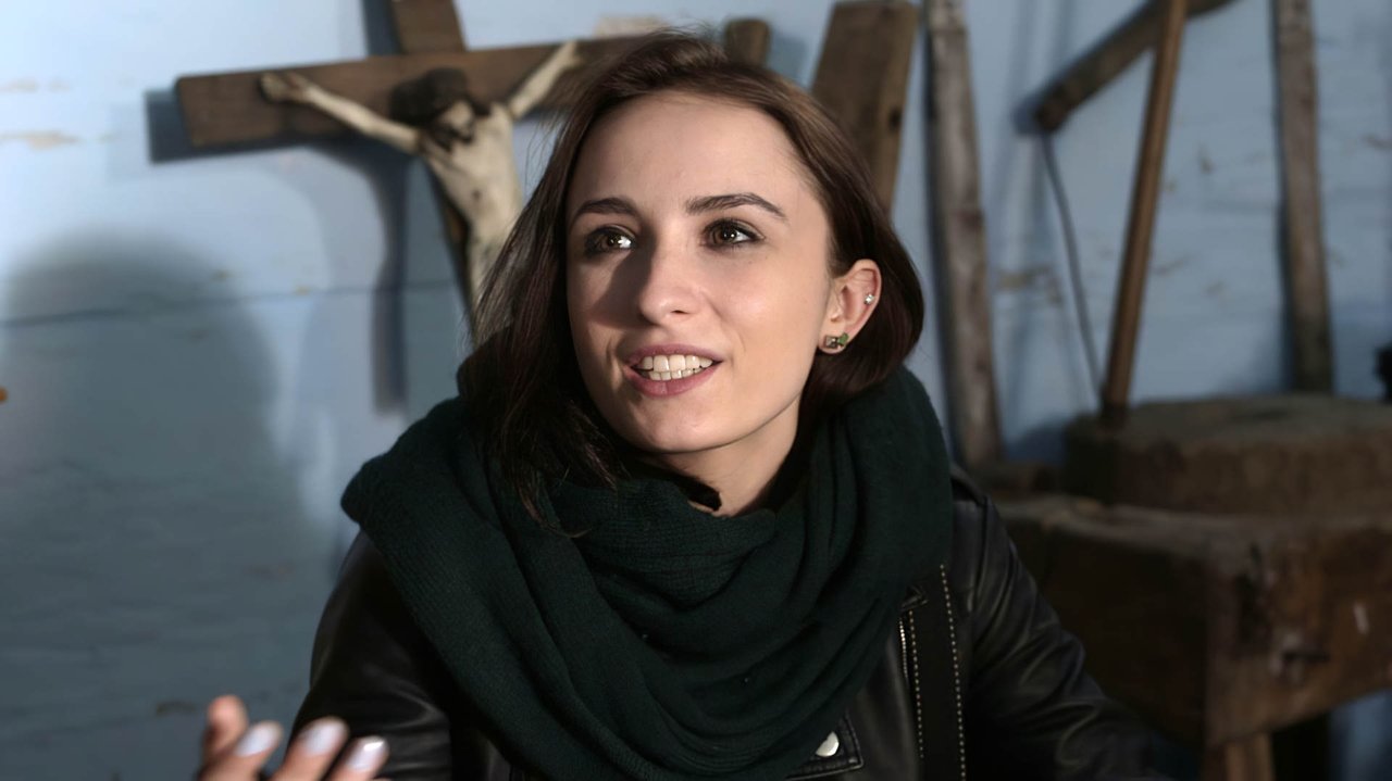 Shpërthime backdrop