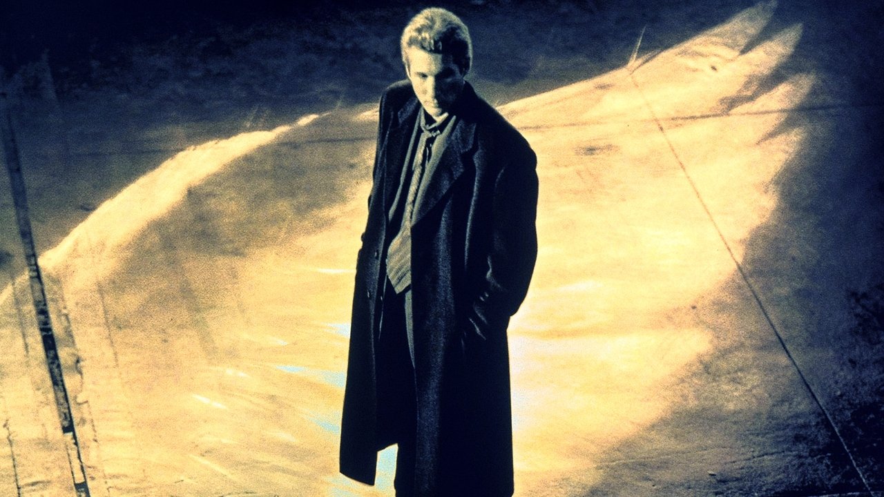 Burri i Qetë backdrop