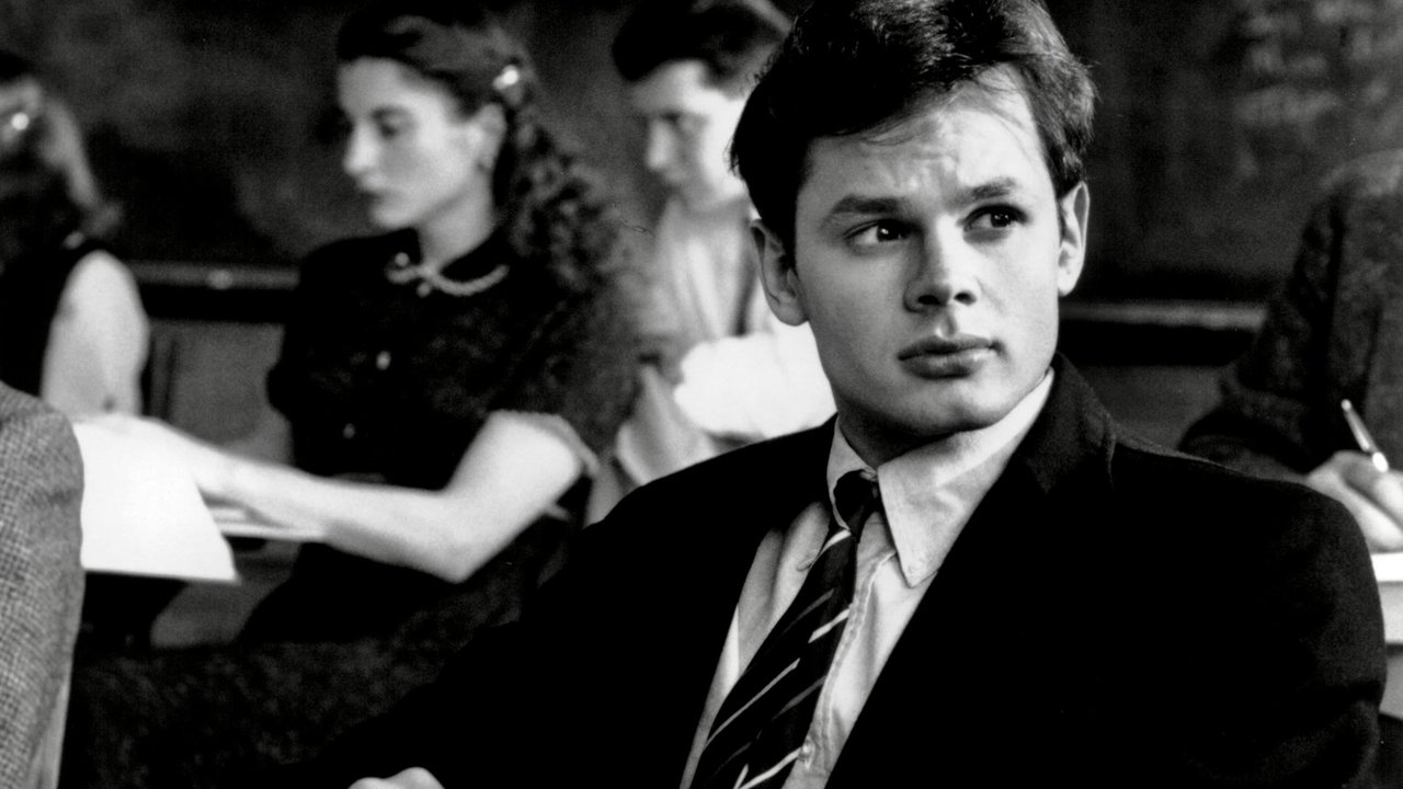 Pinku Floyd; Koncerti i Madh në Qiell: Udhëzuesi Album pas Albumi backdrop