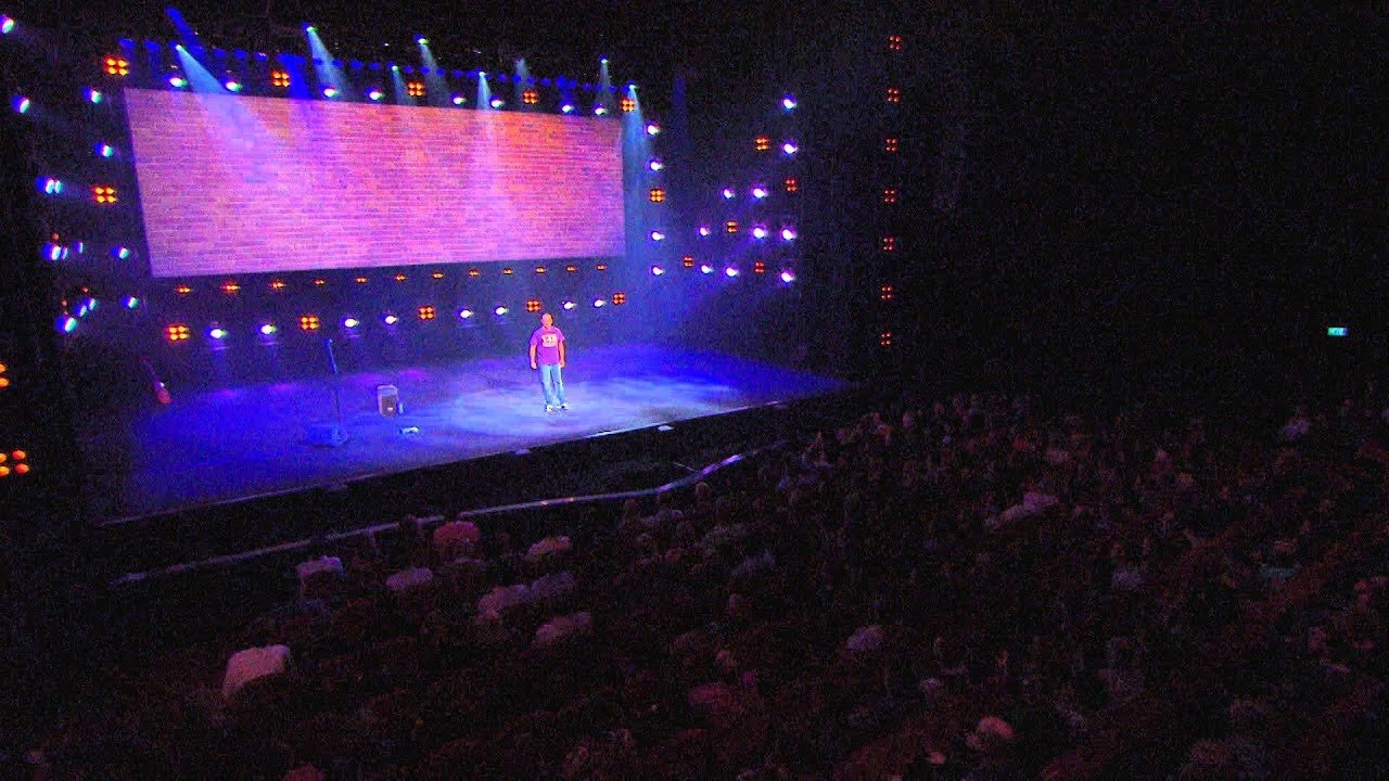 Fluturimi i Ëndrrave backdrop