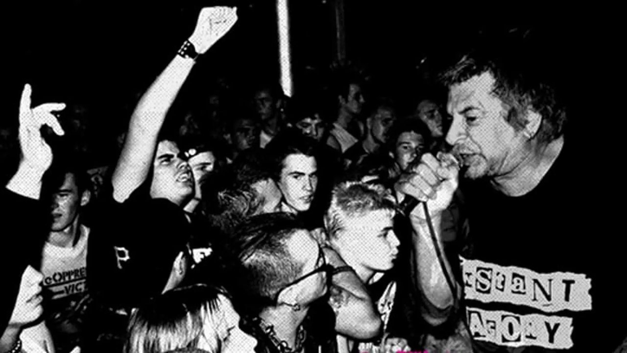 Racisti brenda nesh backdrop