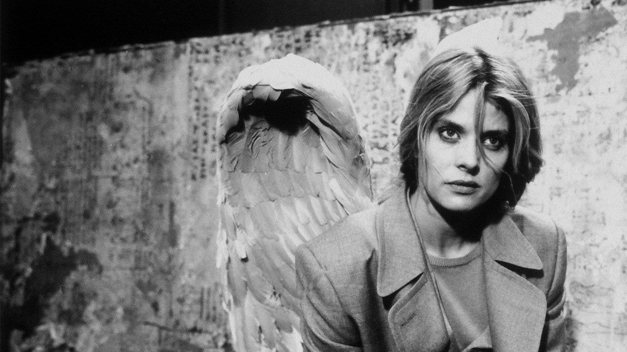 Vetëm të Martuar backdrop