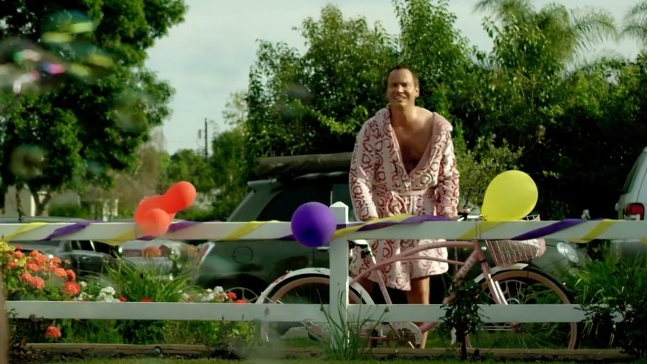 Martin Clunes dhe një Leu i quajtur Mugie backdrop