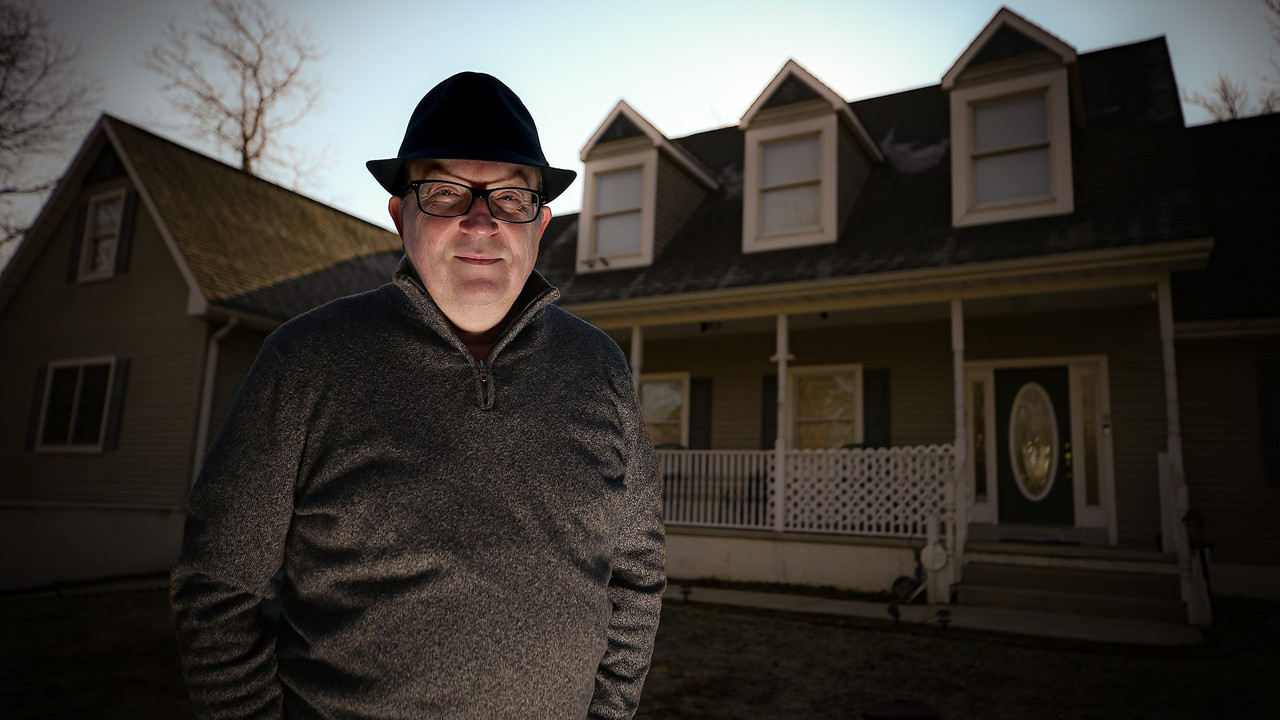 Shoku i Madh shumë backdrop