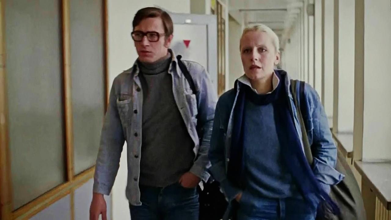 La Ley: MTV Unplugged backdrop