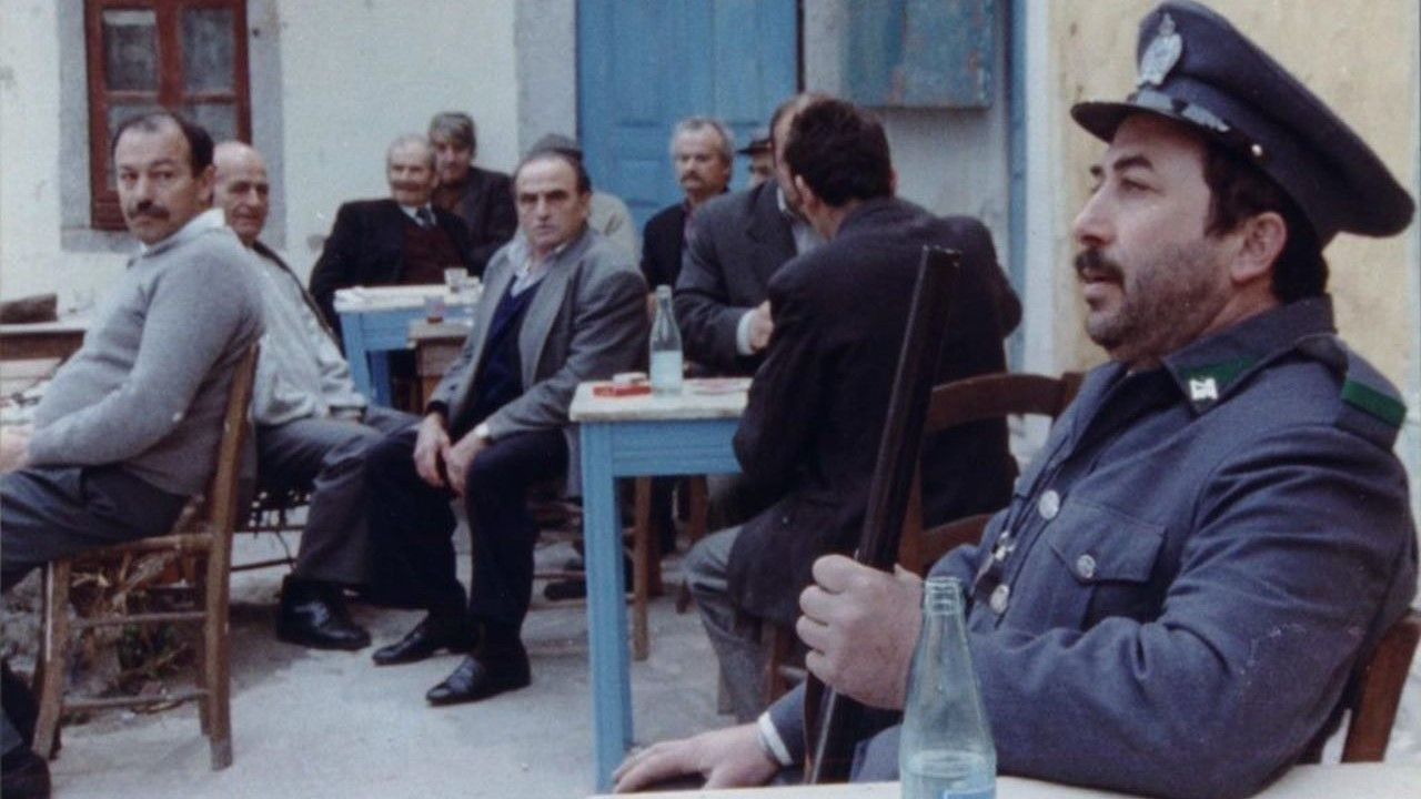 Gallagher: Totalisht i Ri backdrop