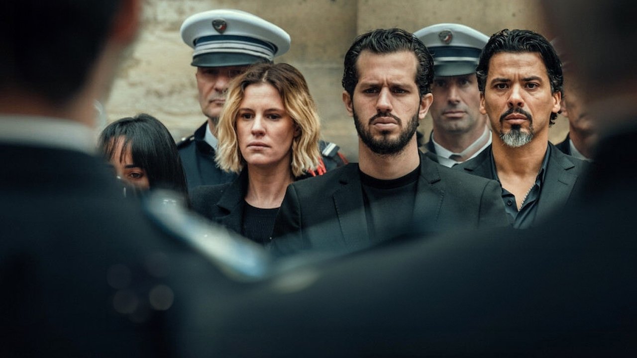 Nuse e Trupit backdrop