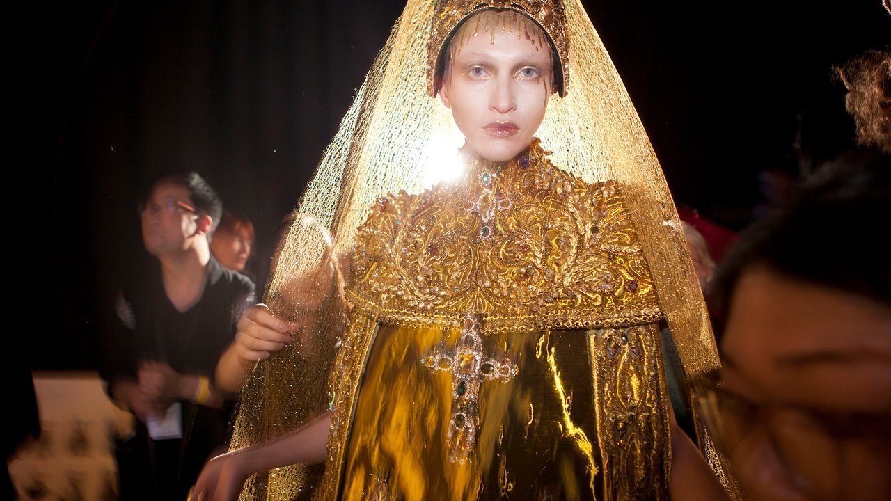 Gjermania - autoportreti yt backdrop