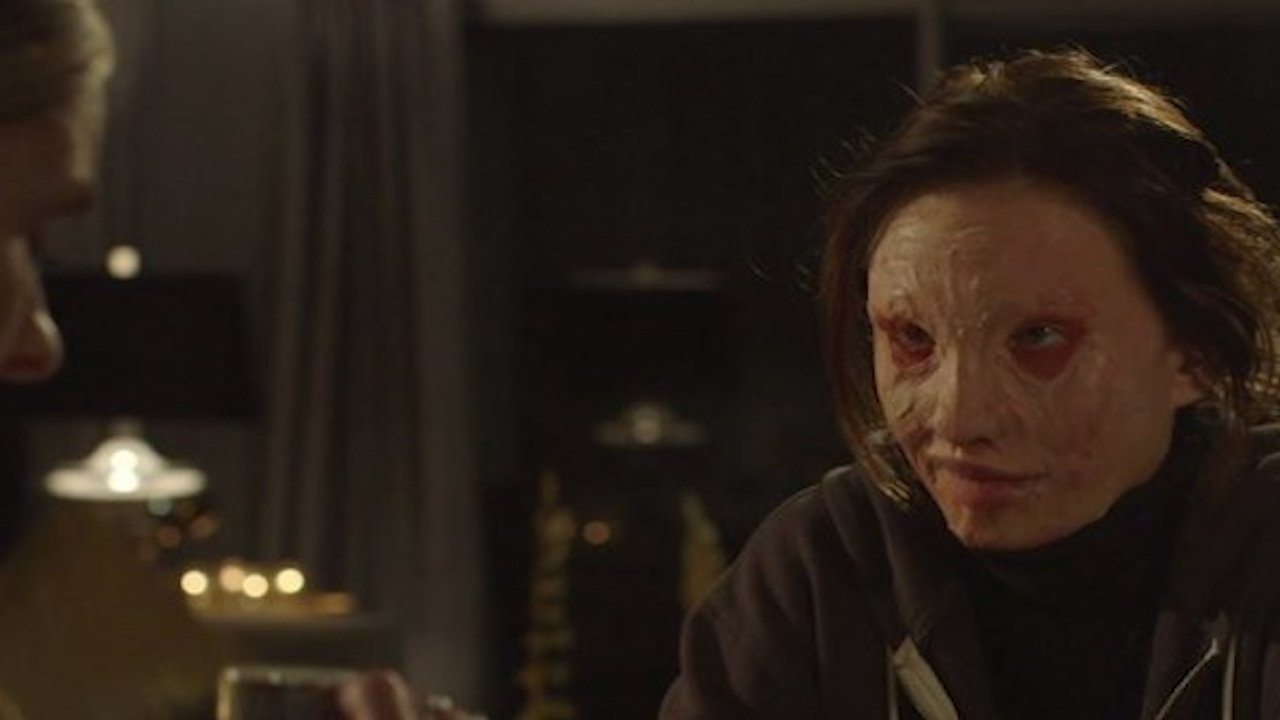 Njeriu i Vdekur backdrop