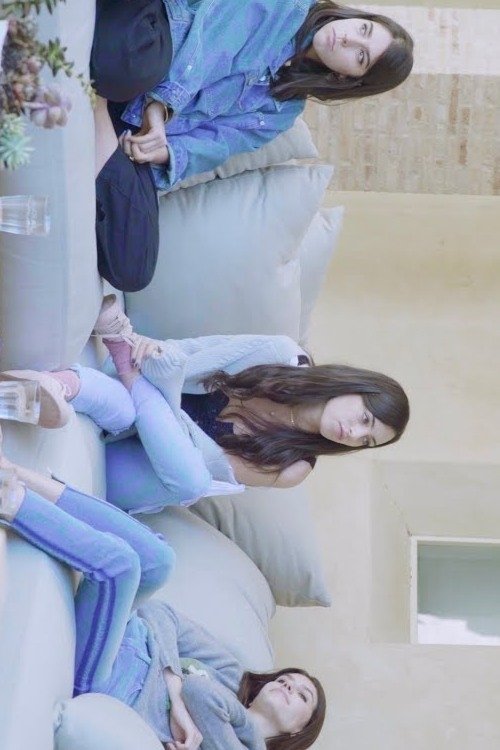 Gruaja në Pallto Leshi poster