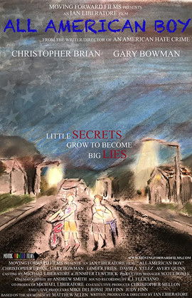 Sulmohet errësira poster