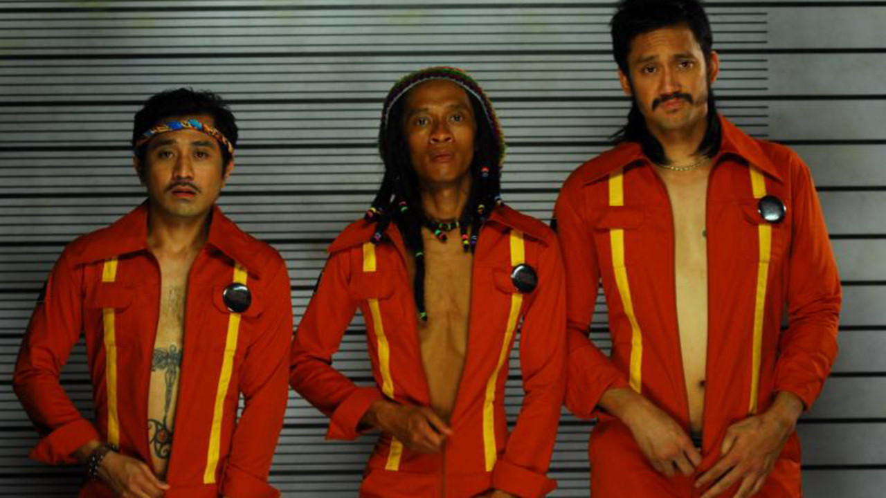 Banda Lazar backdrop