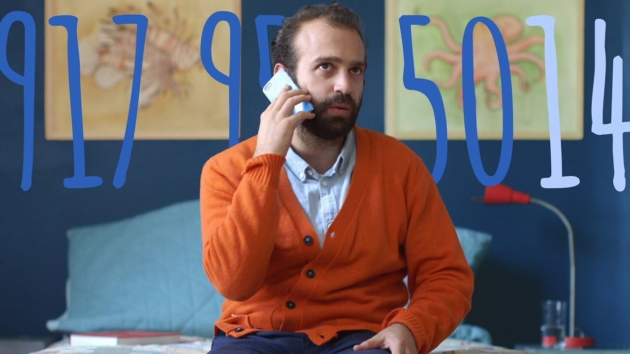 Cenë dhe Pluhur backdrop