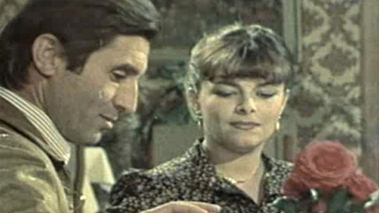 Qiraxhiu i Nderuar backdrop