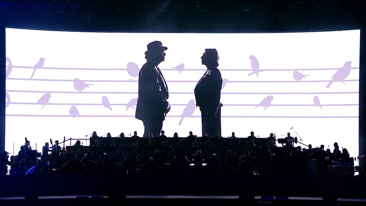 Mëngjyrat mbi Telat e Mprehtë backdrop