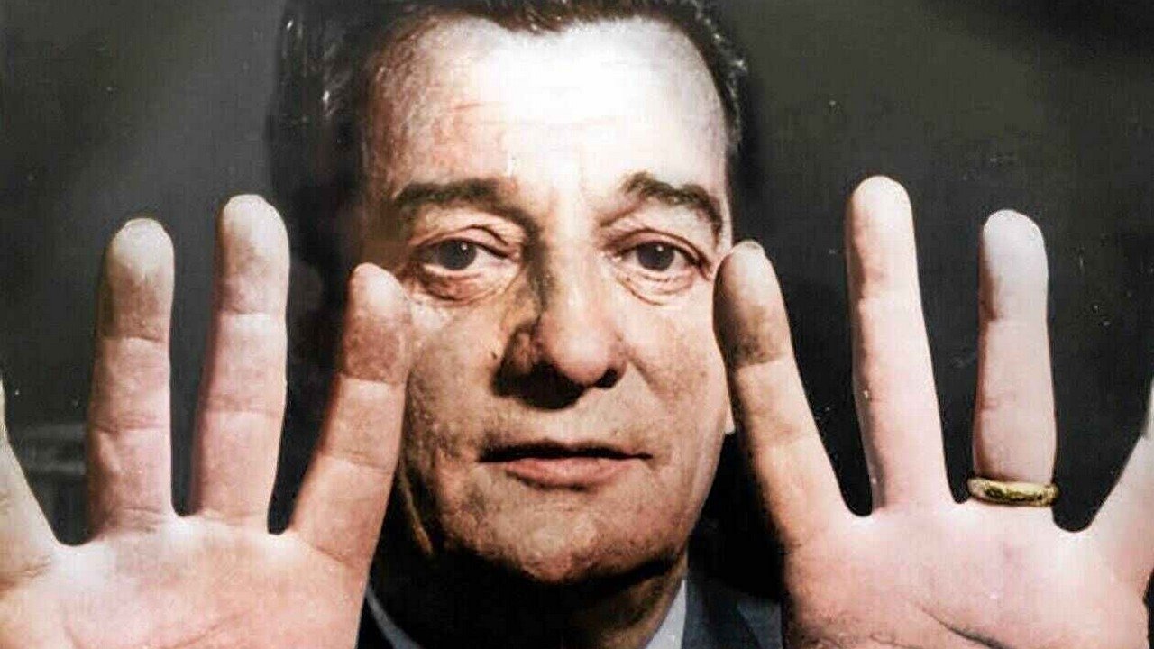 Women and Miso Soup backdrop