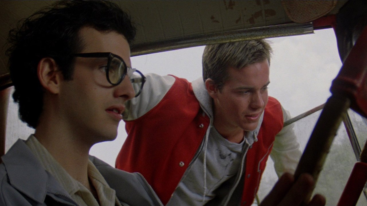 Rrugët e Dhunshme backdrop