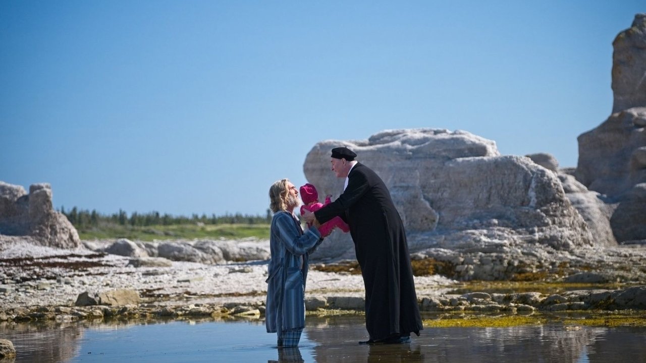 Invaduesit e Çuditshëm backdrop