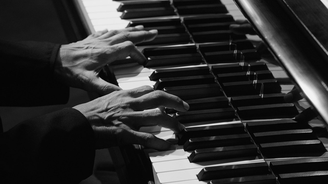 Alfabeti Greenaway backdrop