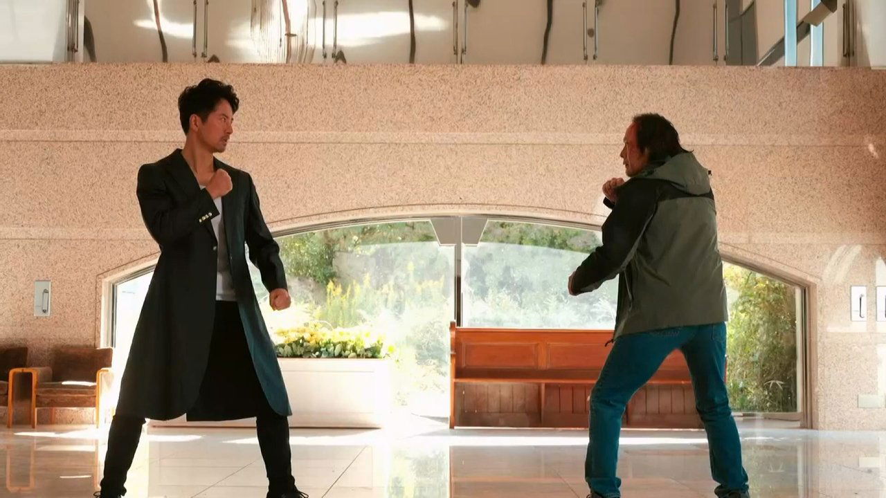 Sezoni i Qershive backdrop