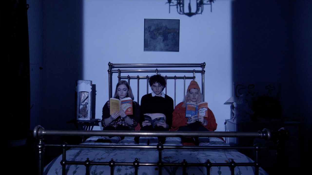 Teatri Kombëtar Live: Ishulli i Vogël backdrop