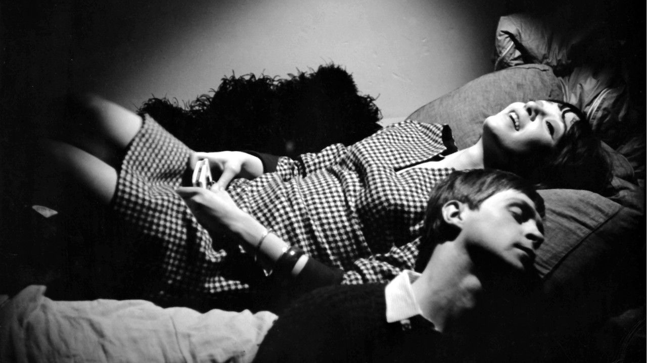 Mora Gjerat E Mia Dhe U Nisa backdrop