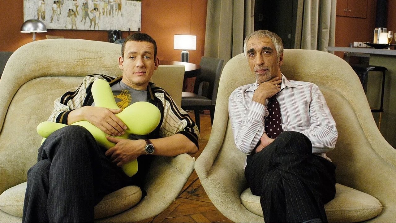 Tanu Marton Manu backdrop