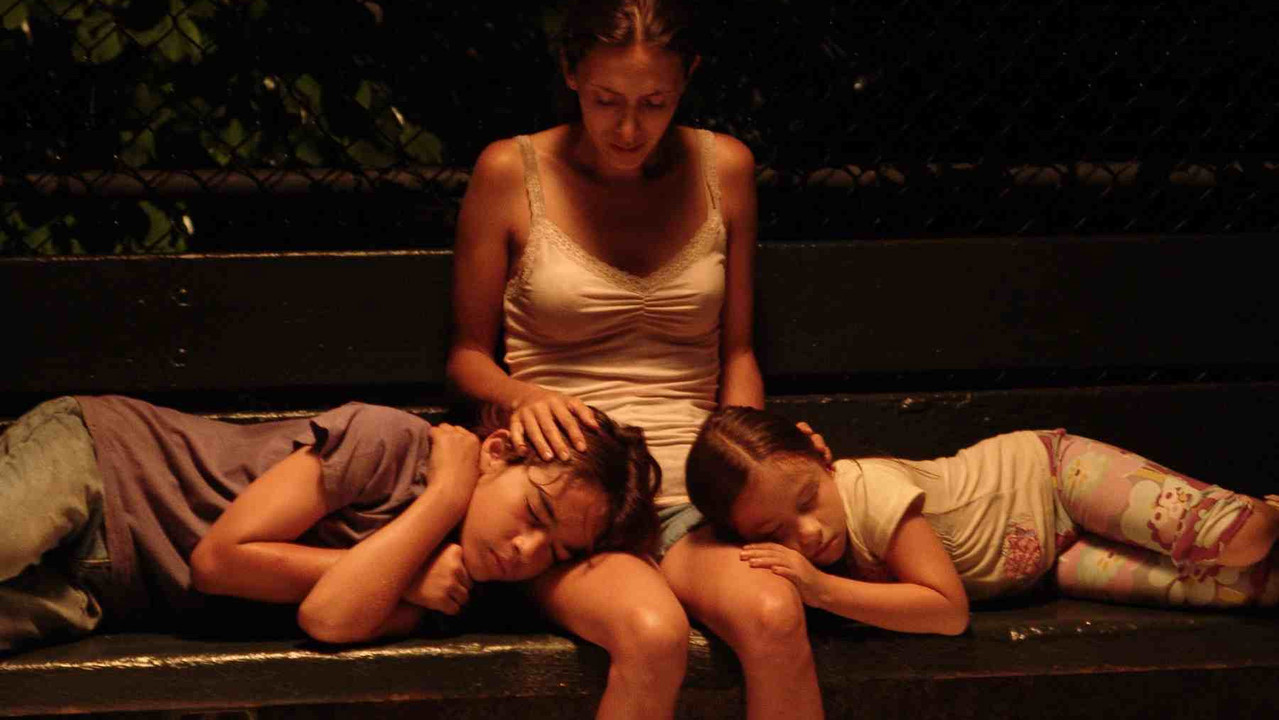 Udhëtimi i Ninas backdrop