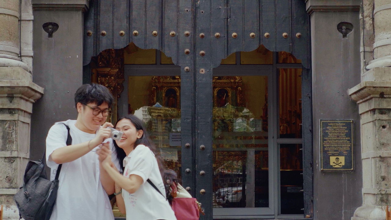 Do Të Më Kujtosh backdrop