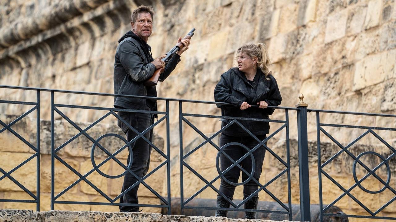 Të Kthehemi te Vera backdrop