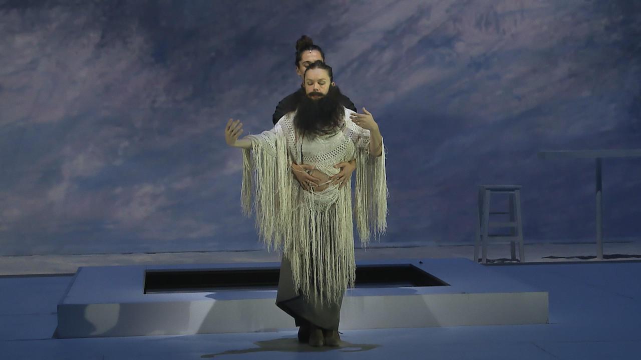 Dashuri në Shën Petersburg backdrop